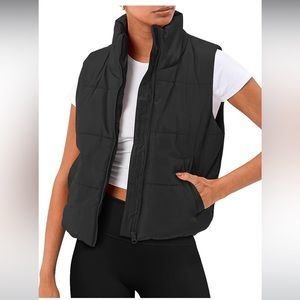 Black puffer vest TRENDY QUEEN